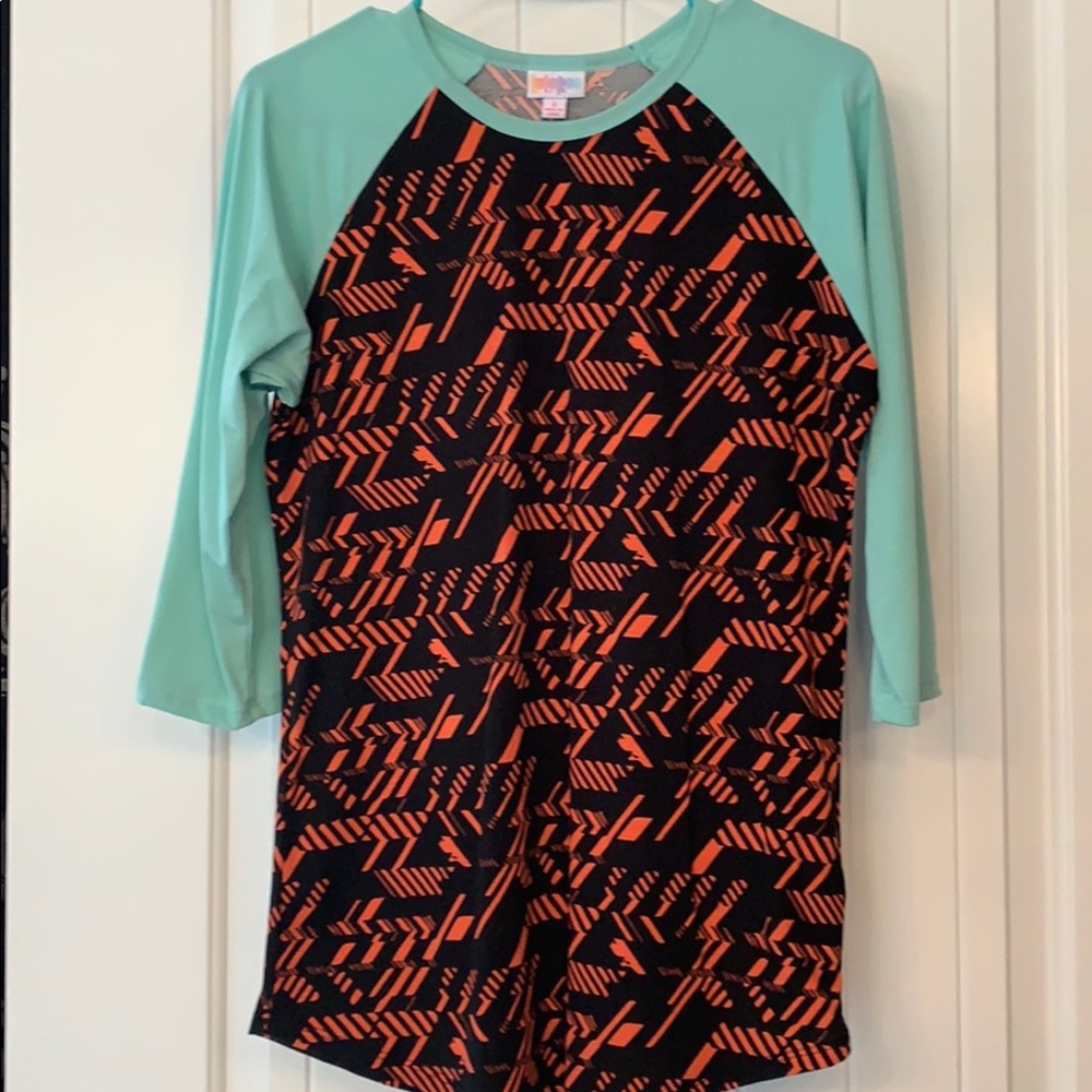 Lularoe Randy baseball T-shirt